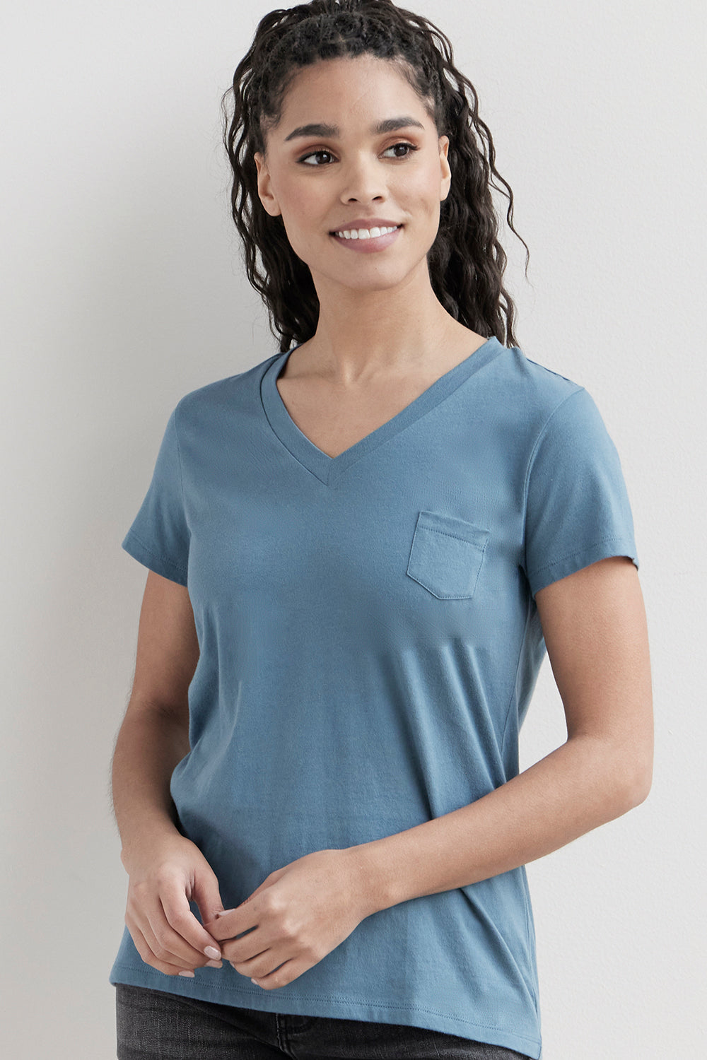 pocket v-neck tee