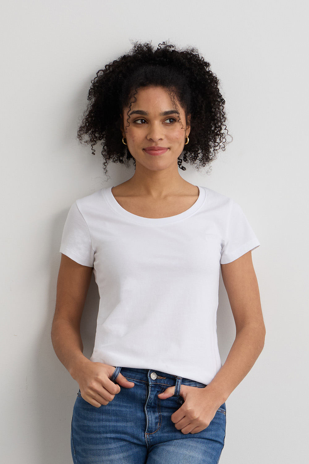 organic scoop neck tee