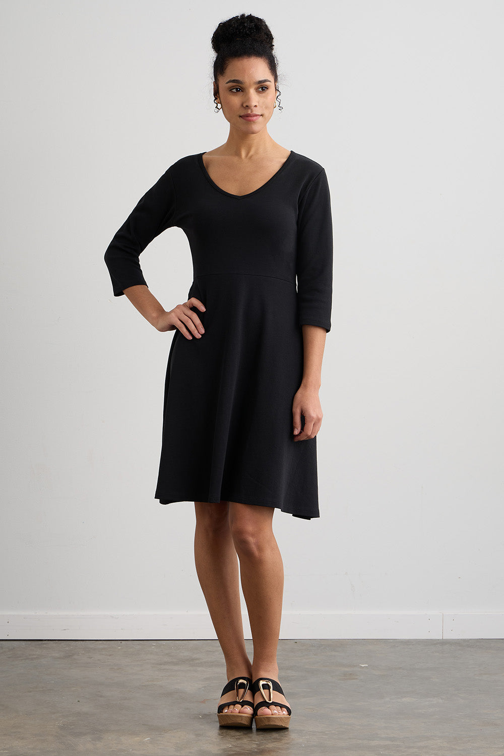 womens organic v-neck dress