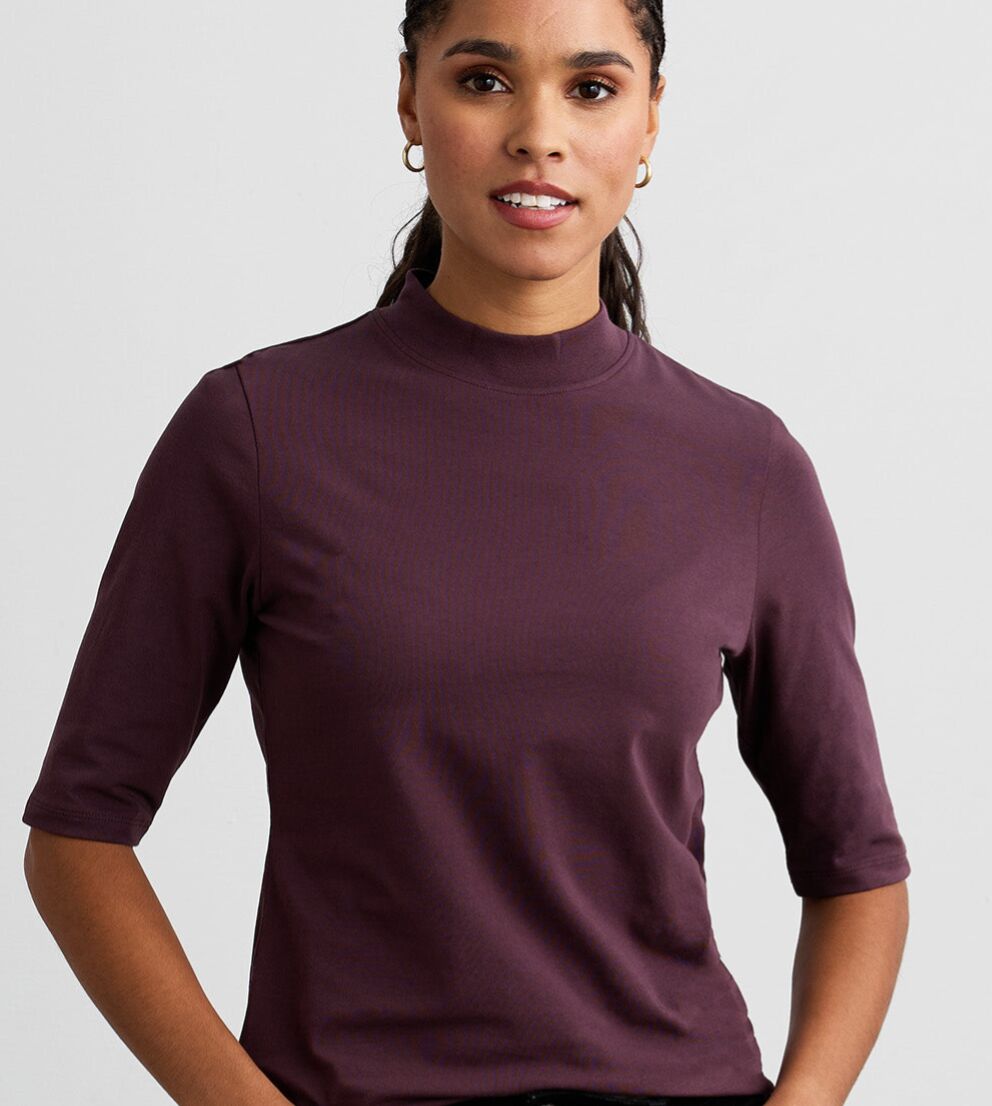 half sleeve mock neck